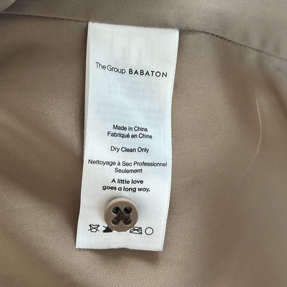 Aritzia wool coat - Picture 7 of 9